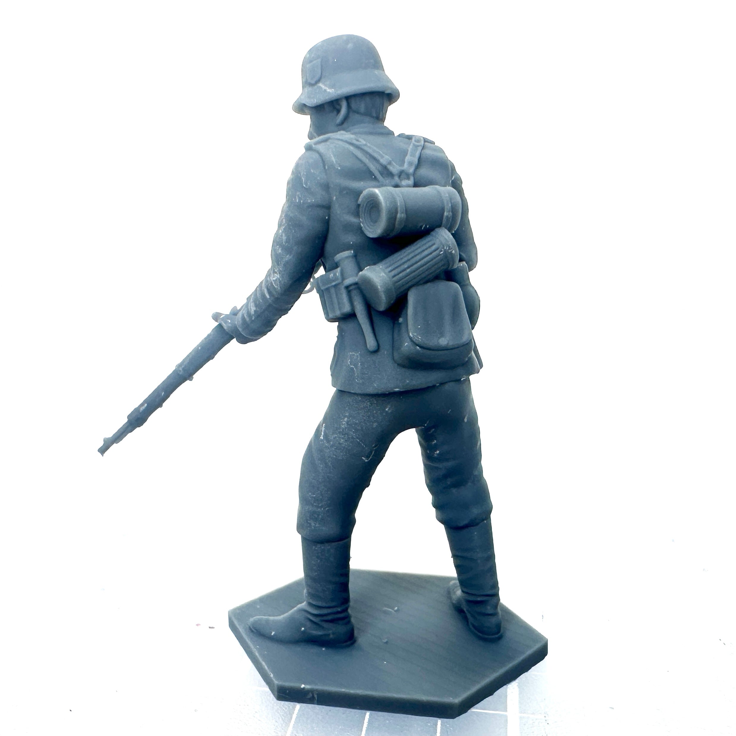 WW2 German Infantry Soldier "Low Ready" Position