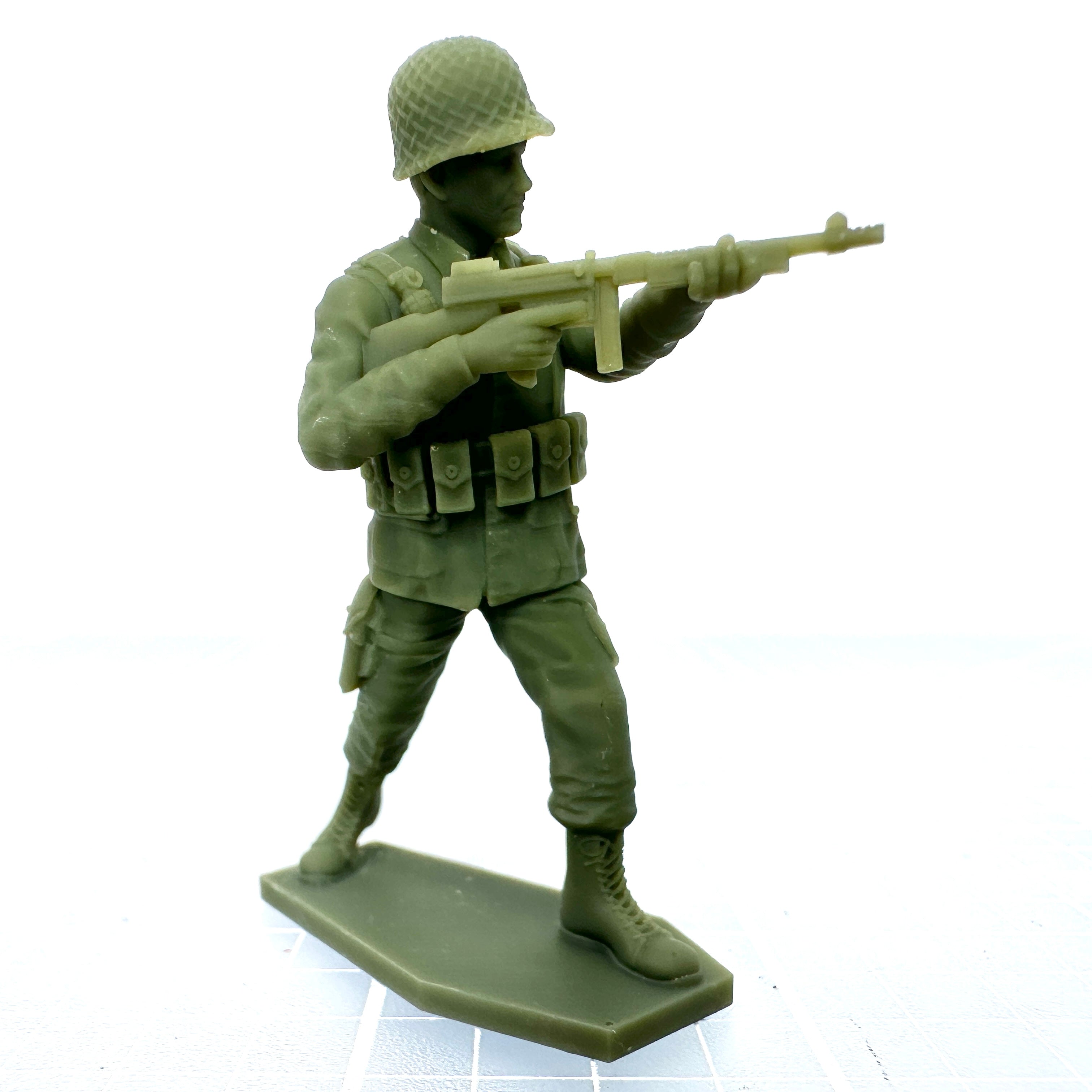 WW2 American Firing Thompson Sub Machine Gun