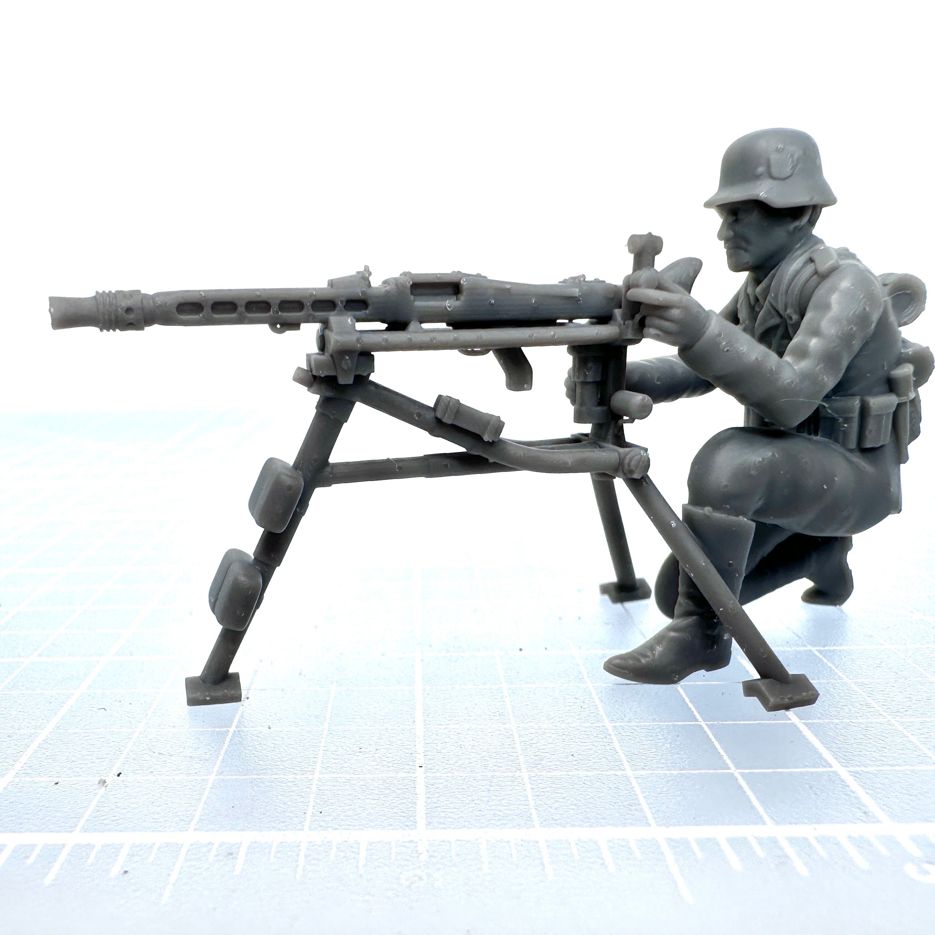 German Kneeling behind MG42