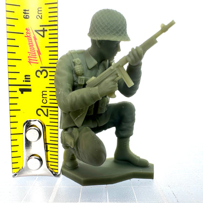 WW2 American Soldier Crouched with Thompson