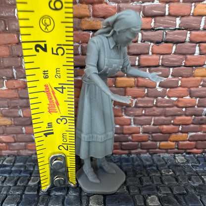 WW2 Allies Nurse Helping Wounded