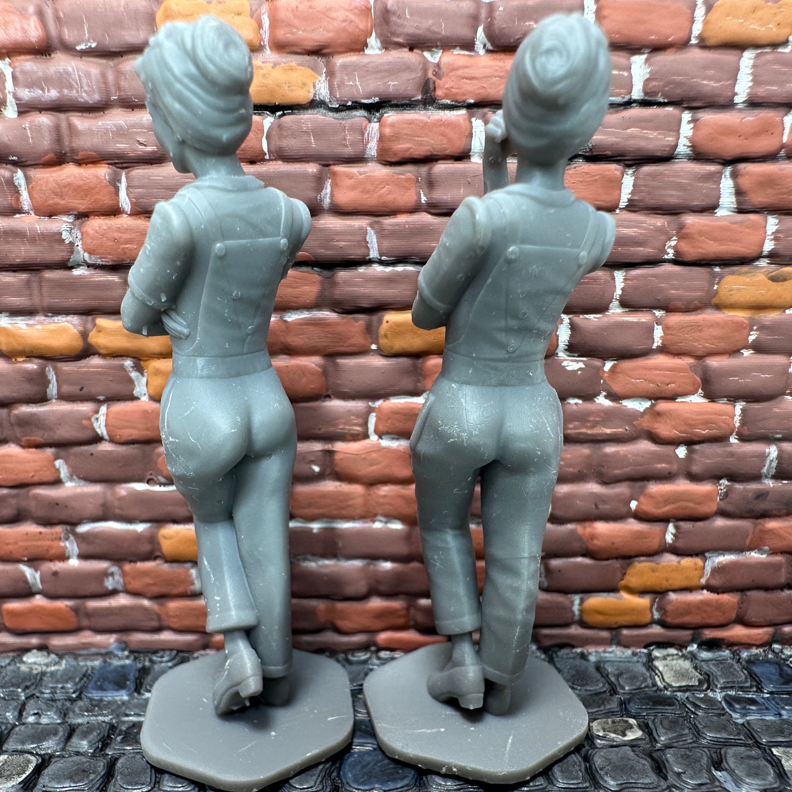 WW2 Rosie the Riveter Set 1/32 Scale Toy Soldier Civilian